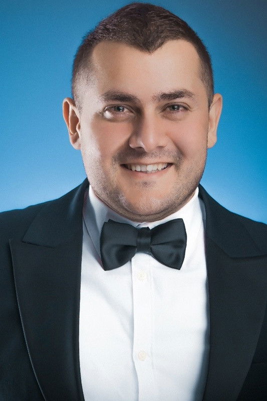 et billede af Murad Arif