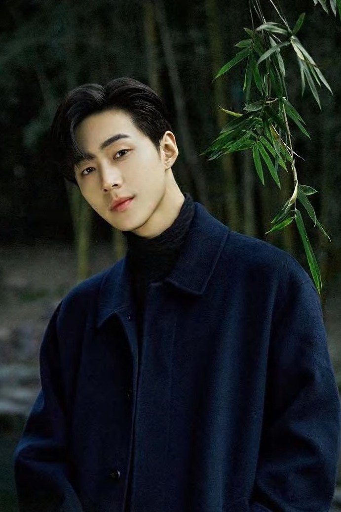 Li Zhuoyang's picture in the cast