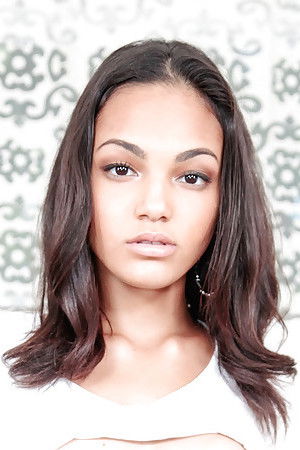 et billede af Isabella Darling