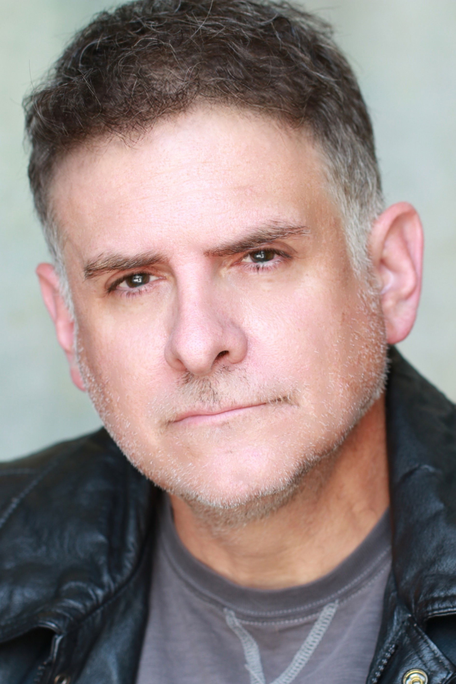 et billede af Jason Peck