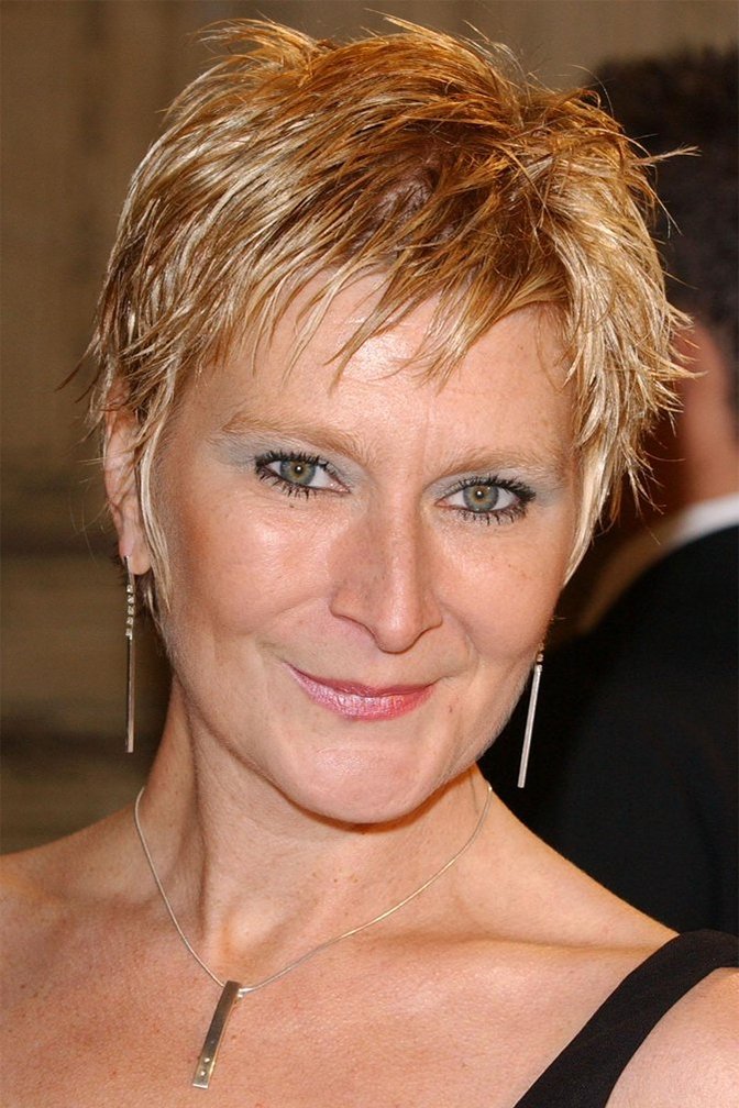 Linda Henry's picture in the cast