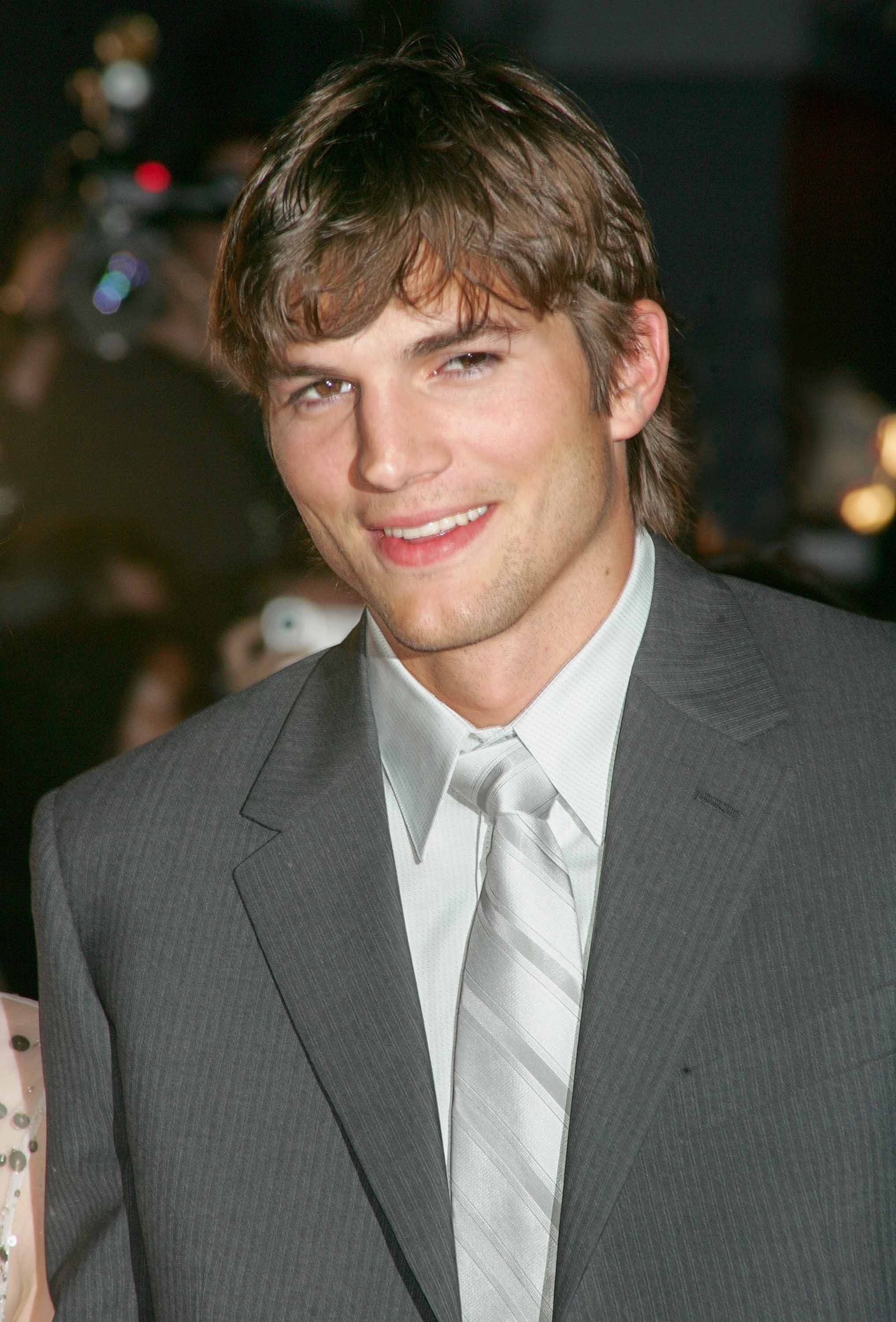 Mila kunis and ashton kutcher dating timeline