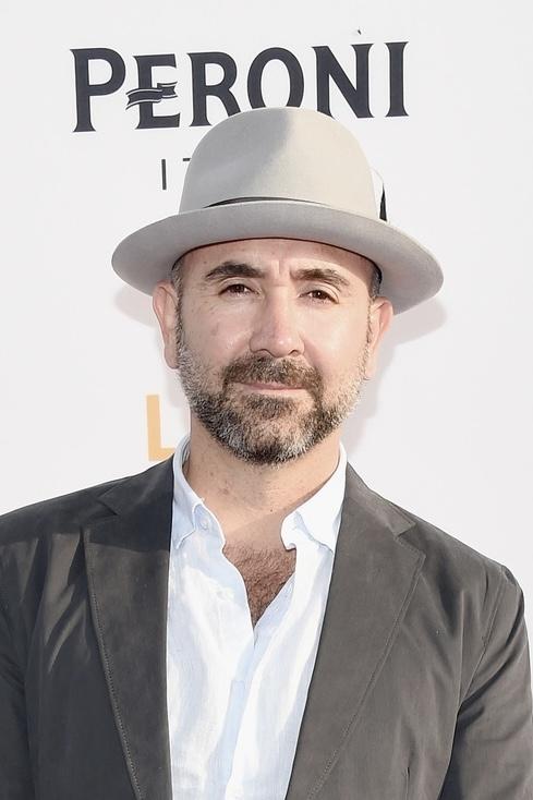 Ricardo de Montreuil | Director