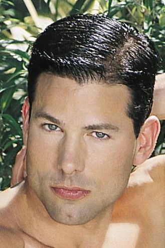 et billede af Nicholas Clay