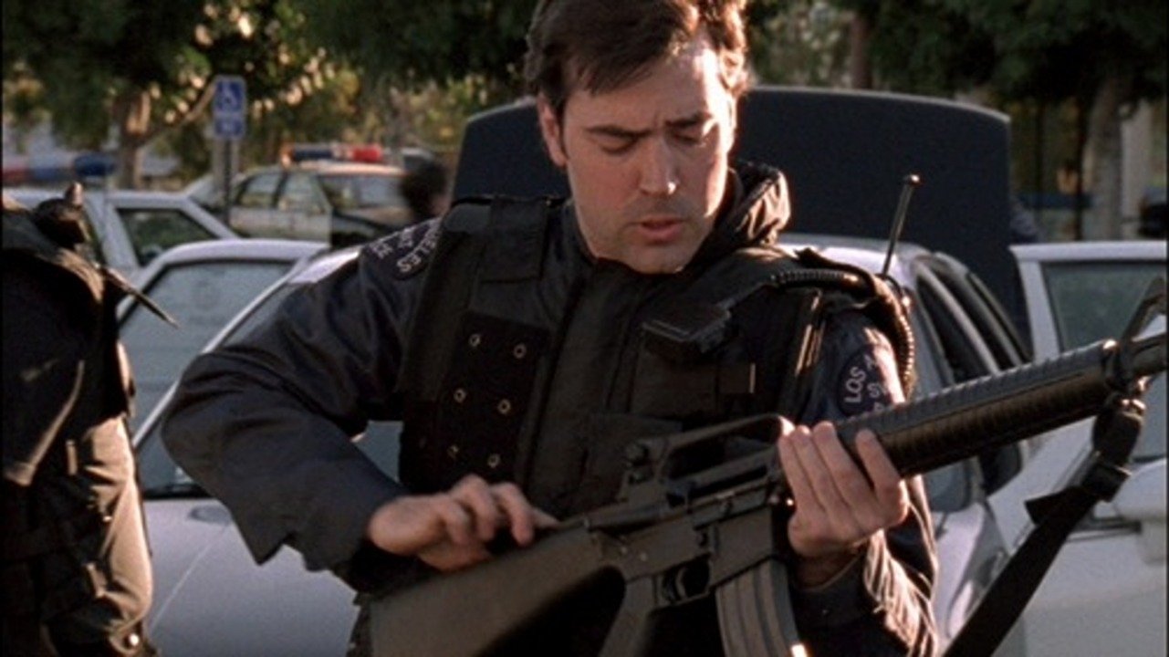44 Minutes: The North Hollywood Shoot-Out (2003)