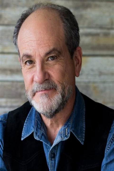 et billede af Gary J. Neuger