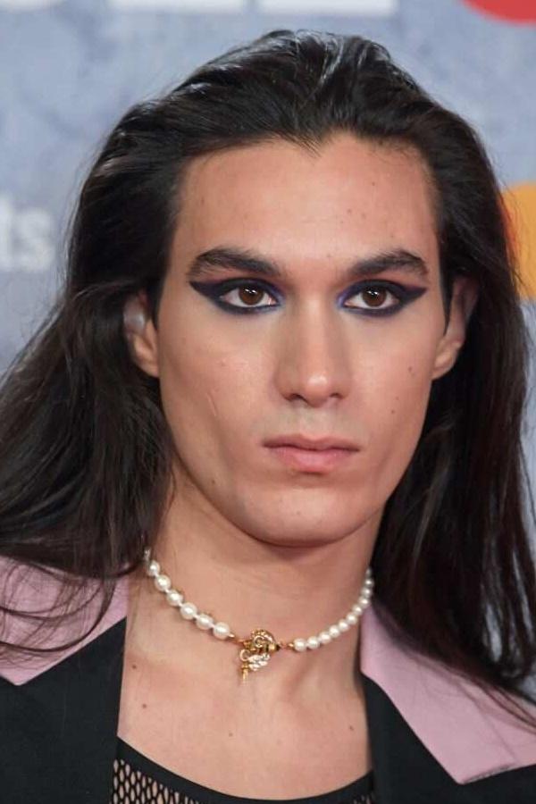 et billede af Ethan Torchio