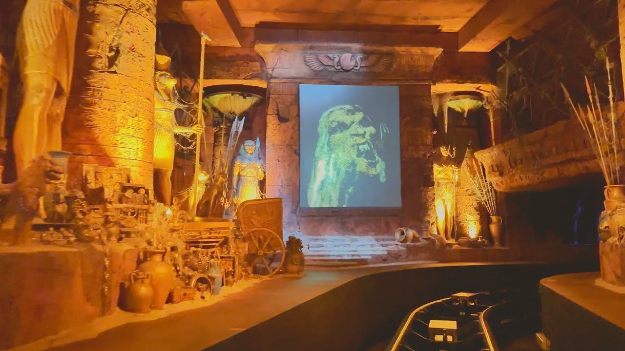 The making of Revenge of the Mummy - The Ride (2004)