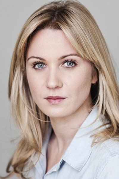 et billede af Lara Clear