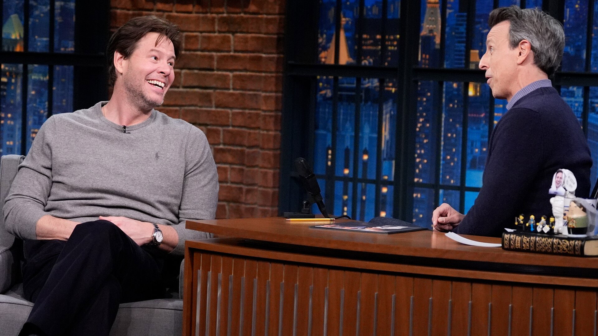 Late Night with Seth Meyers Season 12 :Episode 76  Ike Barinholtz, Michael Longfellow
