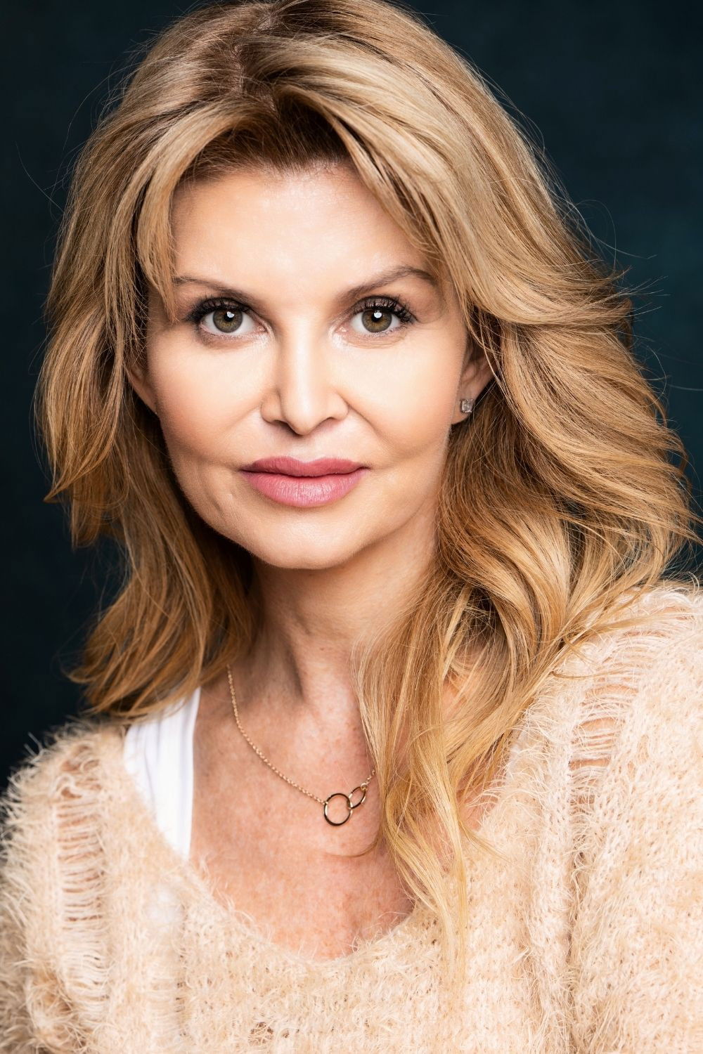 et billede af Hunter Phoenix