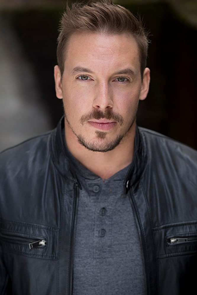 et billede af Logan Tarasoff