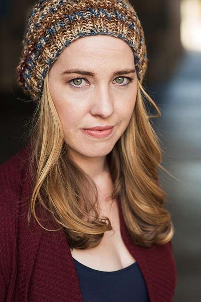 et billede af Shelby Lee