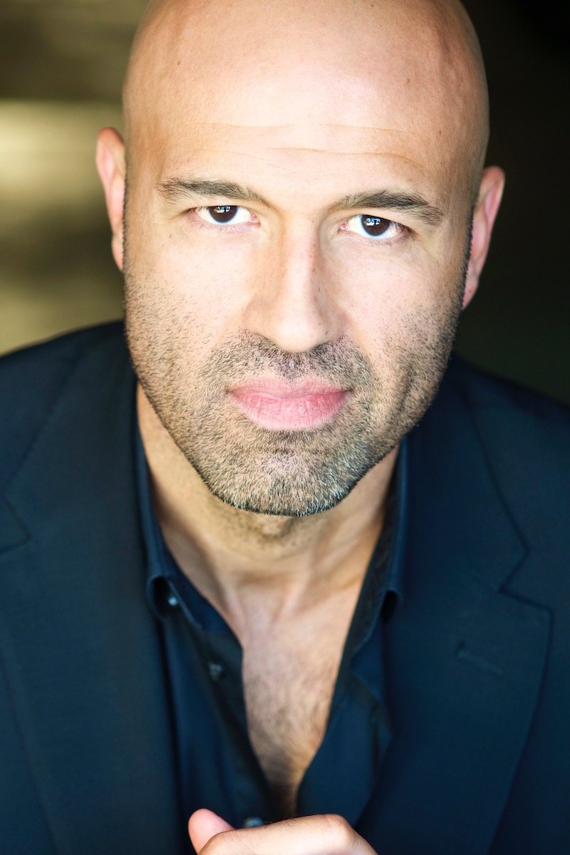 et billede af Byron Quiros