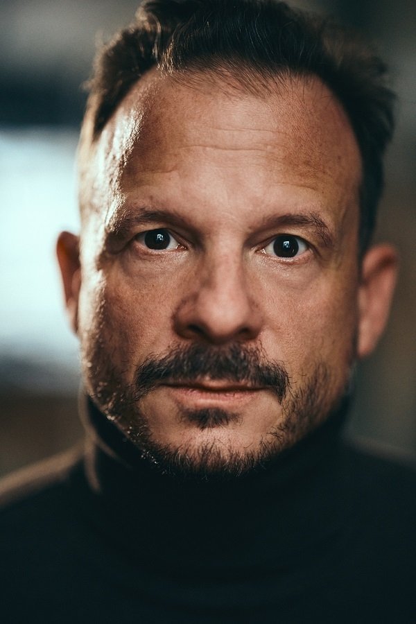 Neil Cole's picture in the cast