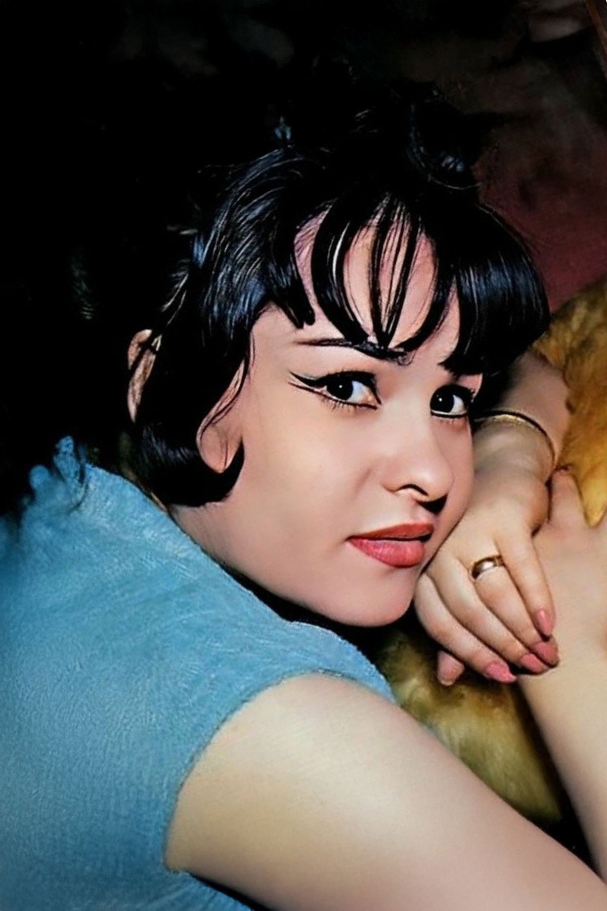 et billede af Aynur Akın