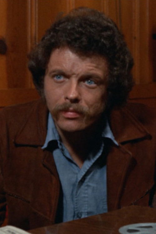 et billede af Christopher Augustine