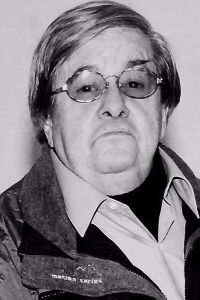 et billede af Juan José Gurrola