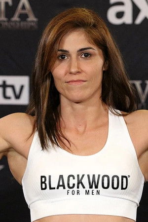 et billede af Maíra Mazar