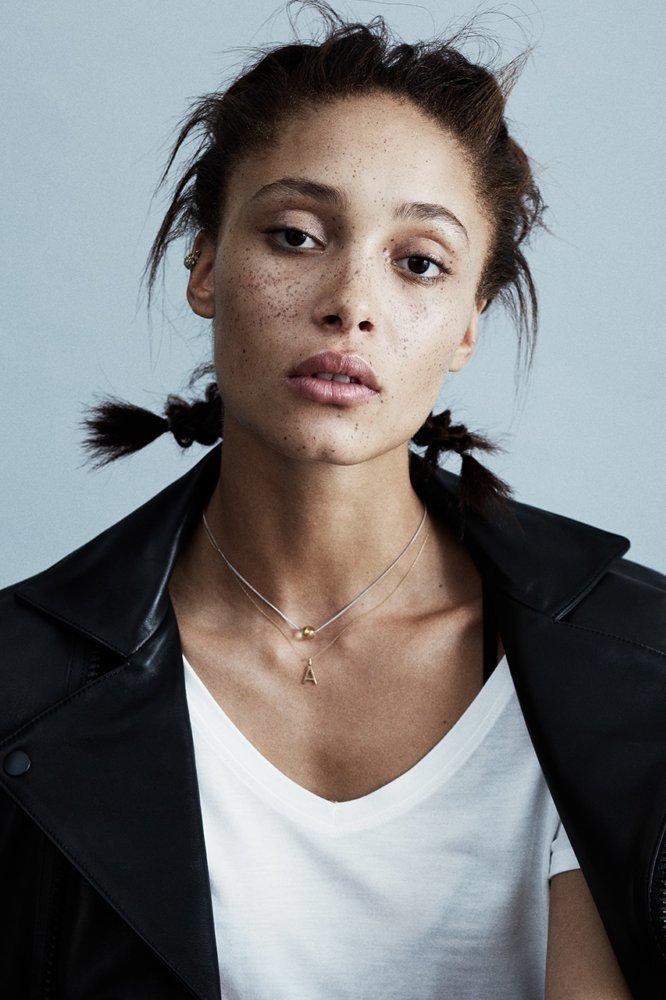 et billede af Adwoa Aboah