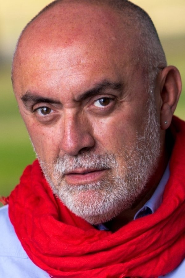 Paulino Partida's picture in the cast