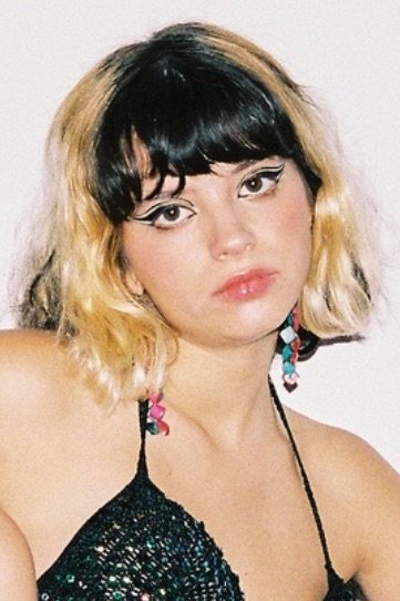 Belén Barenys's picture in the cast