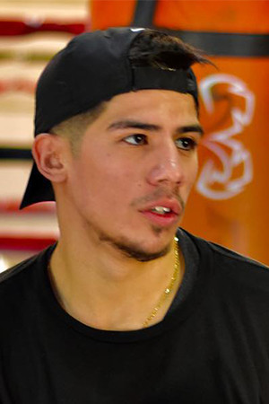 et billede af Max Ornelas