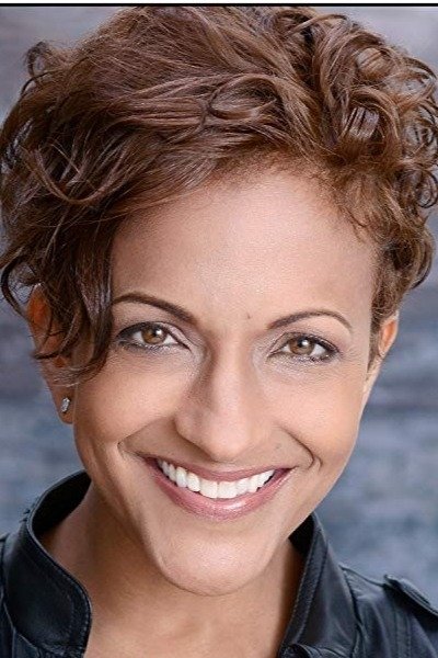 et billede af Justine J. Hall