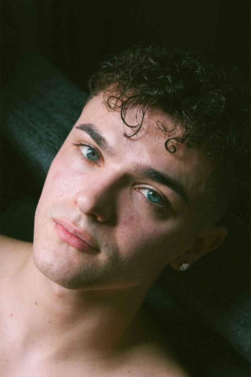 et billede af Aaron Elias