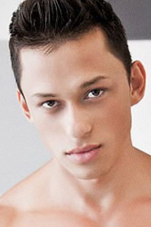 et billede af Logan Novak