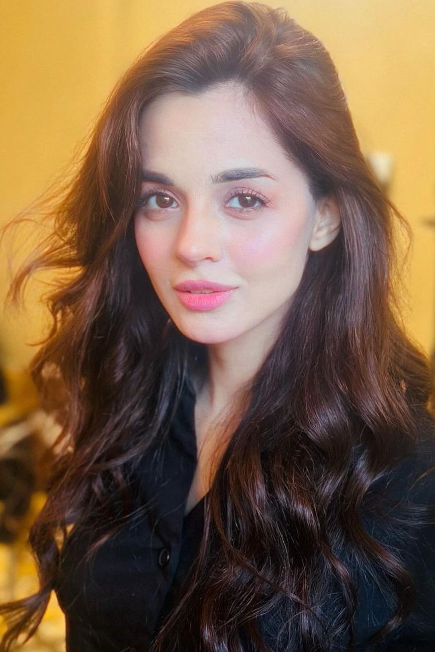 et billede af Komal Meer