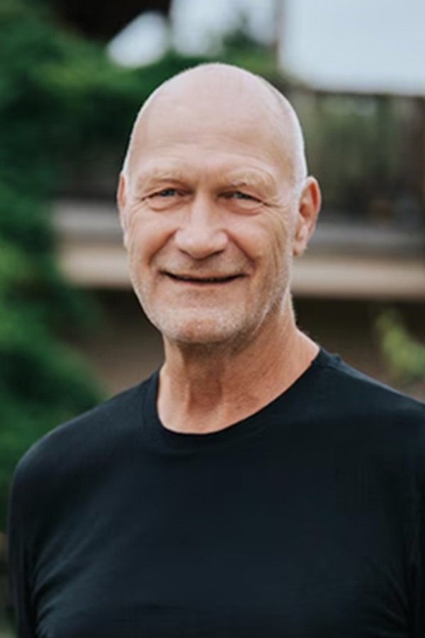 Rob (65)