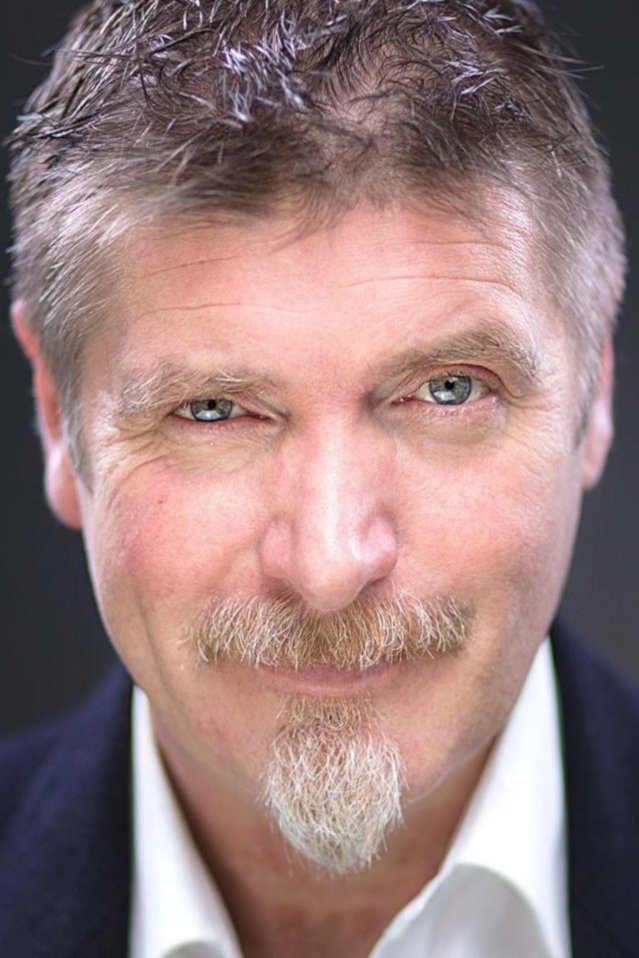 et billede af Frank Cannon