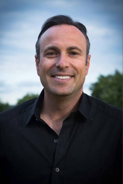 et billede af Jason Blumenthal