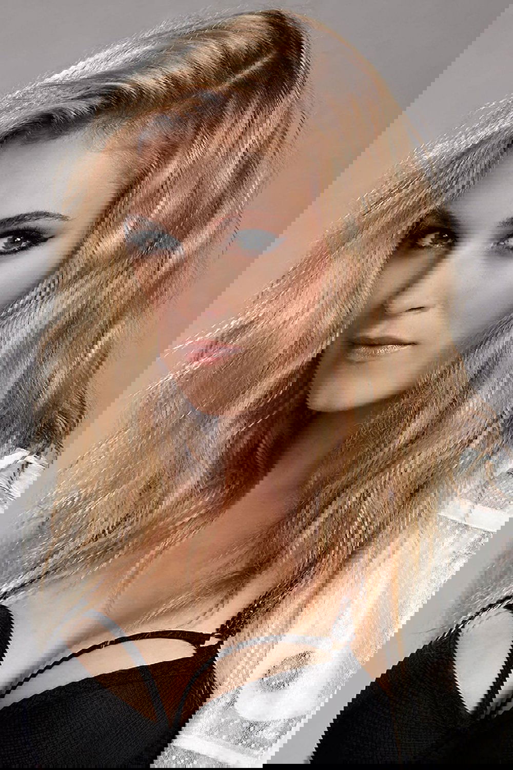 eliza taylor nude butt eliza taylor nude butt