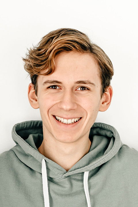 et billede af Zackary Villeneuve