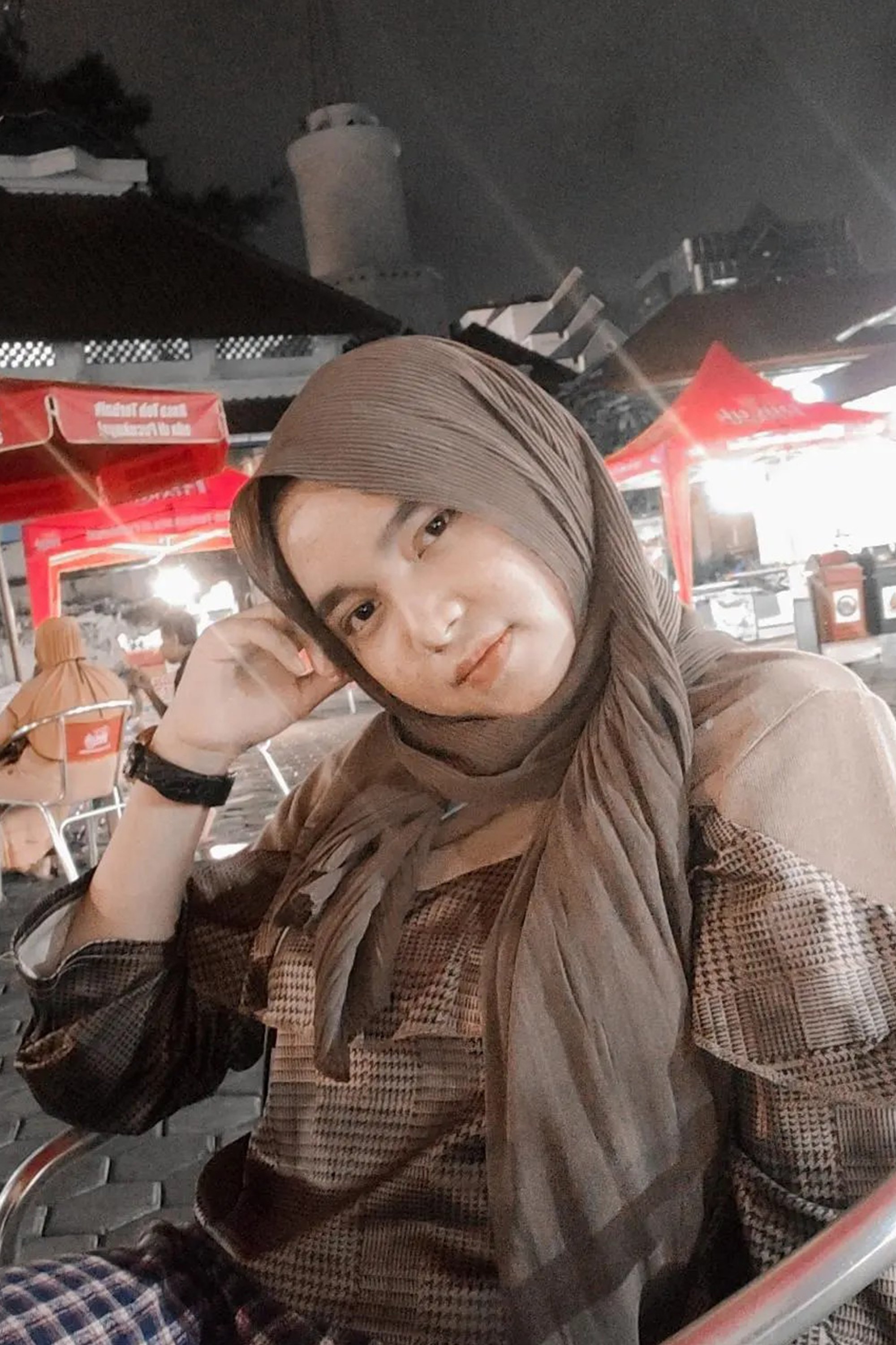 Anjani Mira Puspitasari | Wardrobe Master