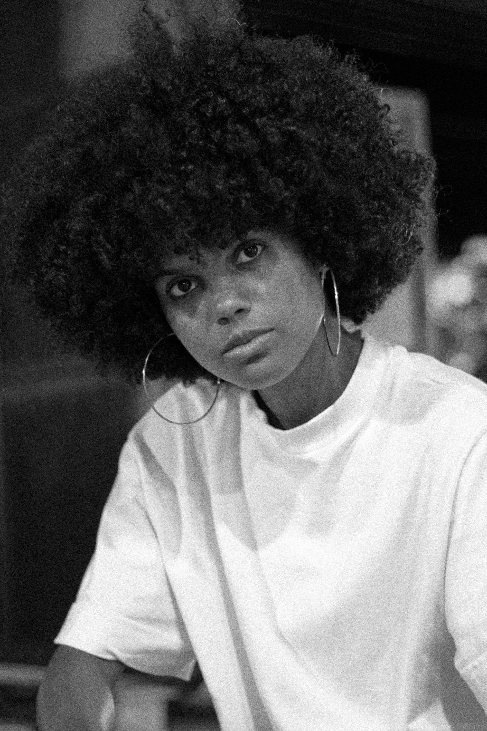 et billede af Mony Mendonça