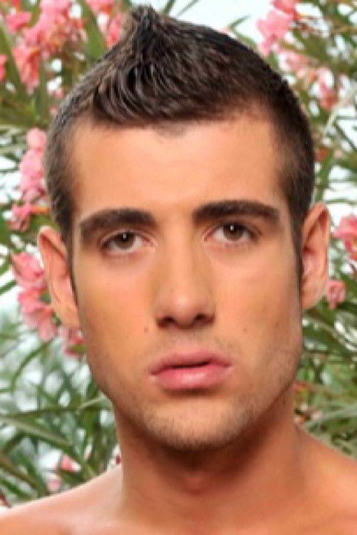 et billede af Aaron Maldini