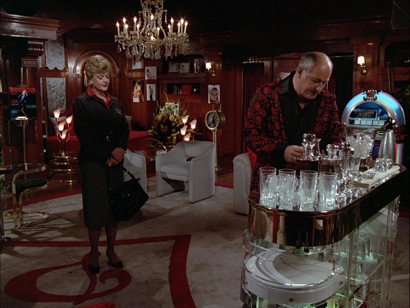 Murder, She Wrote Season 2 :Episode 17  One Good Bid Deserves a Murder