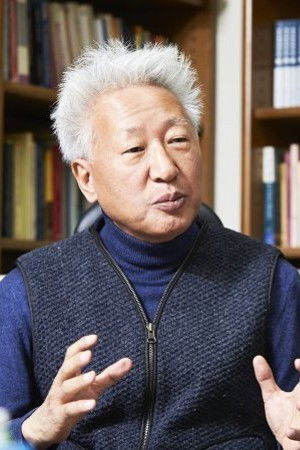 et billede af Ryu Seok-chun