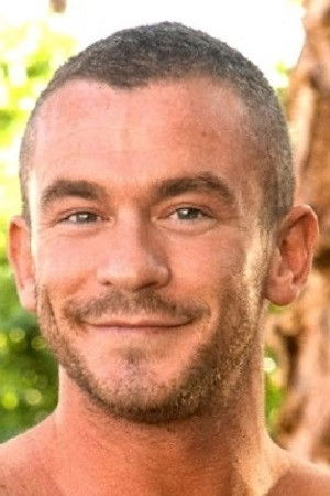 et billede af Christopher Saint