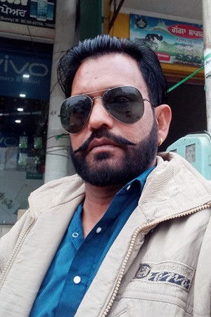 et billede af Jasvir Jassi