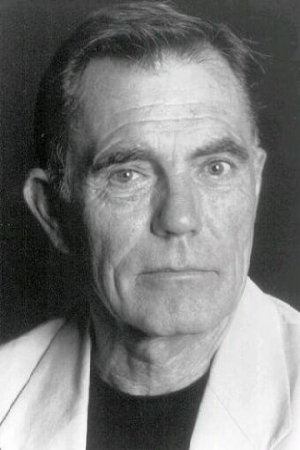 et billede af Maurice Roëves