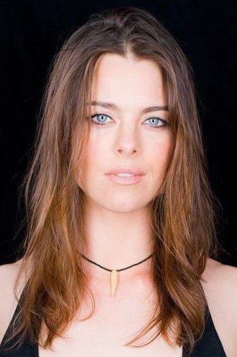 Johanna Watts's picture in the cast