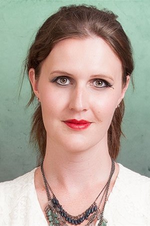 et billede af Alexis Forbes