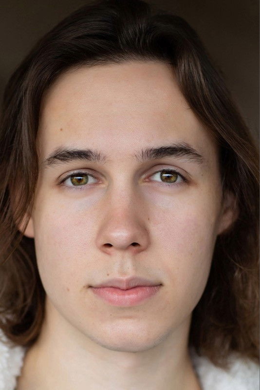 et billede af Zach Tonkin