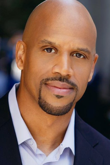 et billede af Anthony Thomas