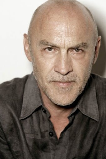 et billede af Eugenio Barona