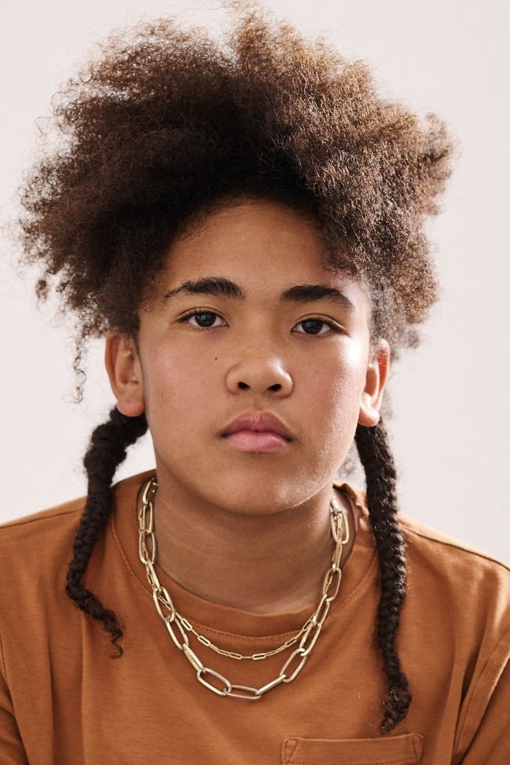 et billede af Aurora Basco